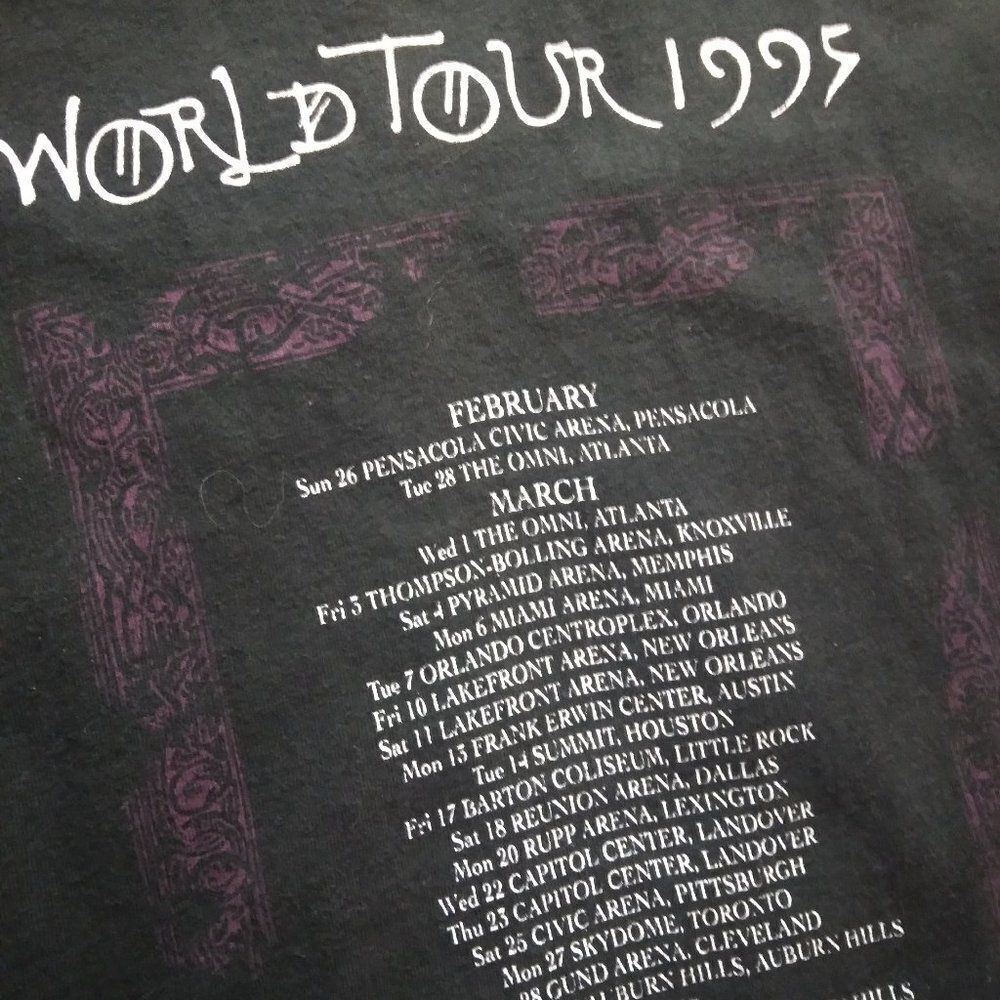 Vintage Jimmy Page Robert Plant No Quarter 1995 World Tour T-Shirt - Picture 10 of 10